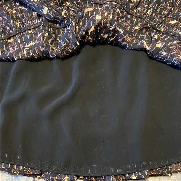 Ulla Johnson Zea Ruffle Mini Skirt in a black floral print Size 8 - Picture 6 of 13